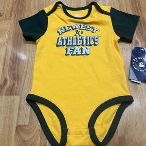 MLB Bodysuit One Piece Romper Yellow Oakland A's Athletics Infants 18 M NWT